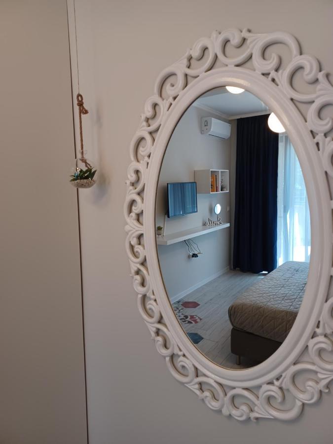 Tara Deluxe Apartment Varna Exterior foto